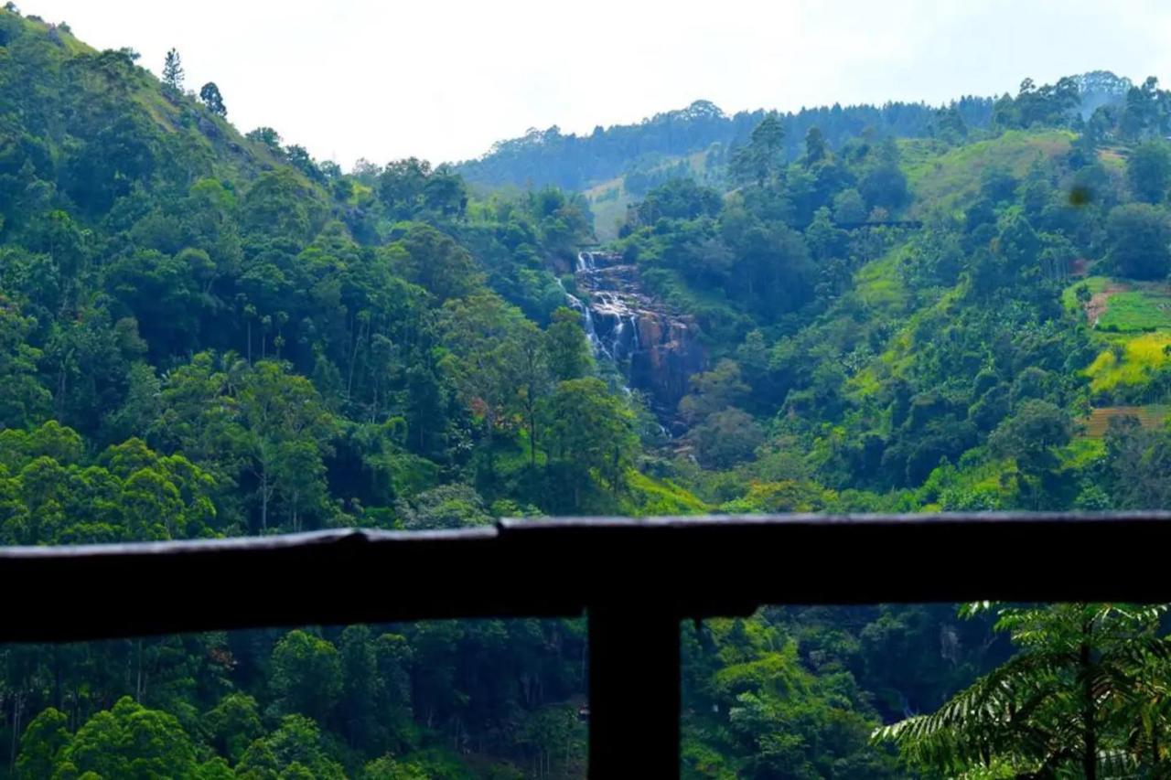 Hilltop Wood Lodge 埃拉 外观 照片
