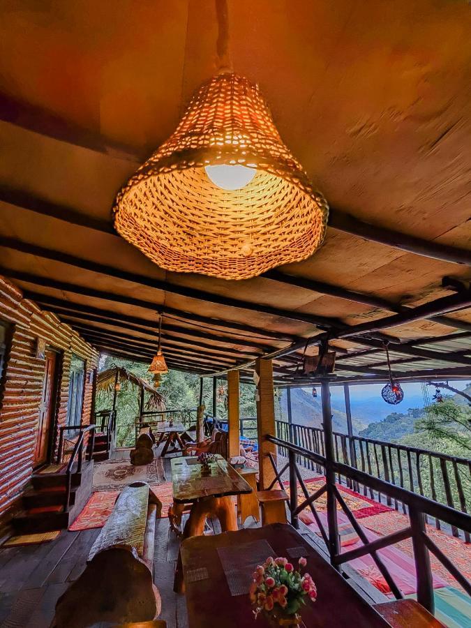 Hilltop Wood Lodge 埃拉 外观 照片